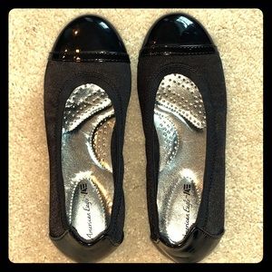 Girls American eagle dress flats